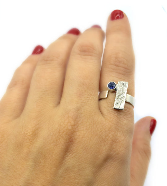 blue iolite ring, silver ring, geometric ring, rectangle ring