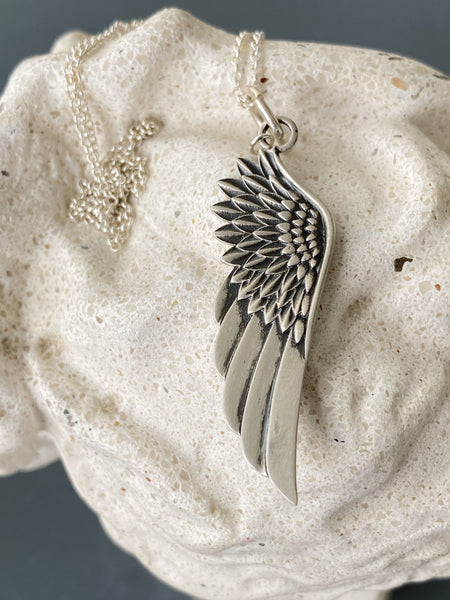 silver angel wing necklace 