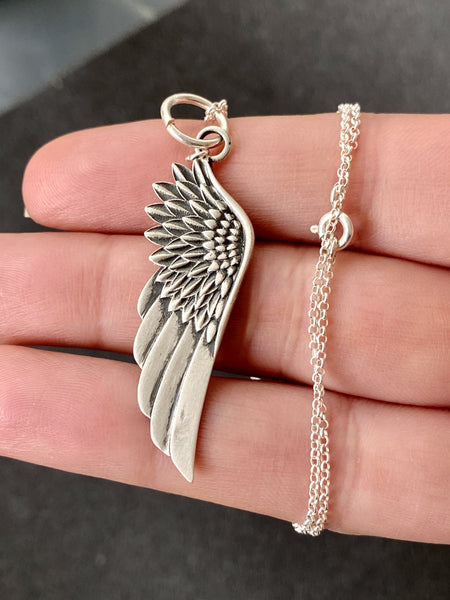 silver angel wing necklace 