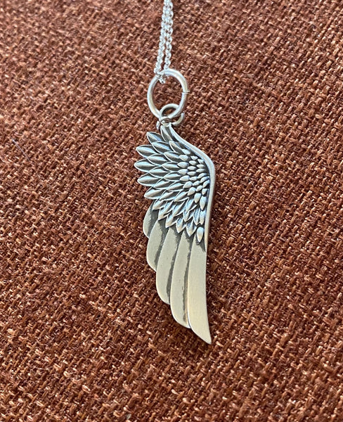 silver angel wing necklace 