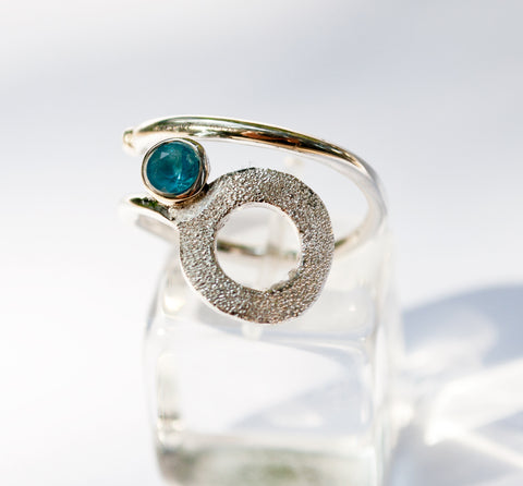 Blue topaz silver ring, November birthstone, geometric circle ring, blue stone ring 