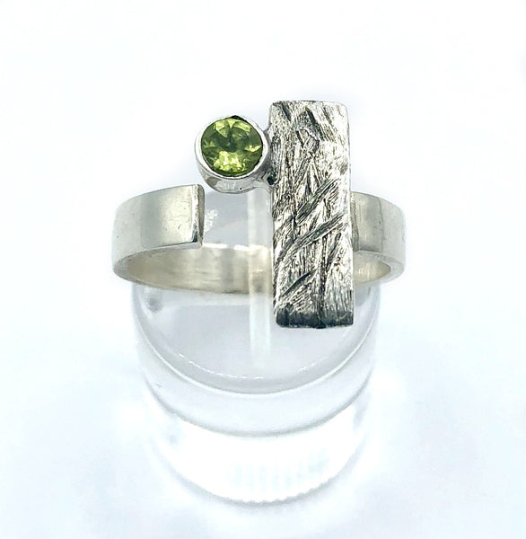 rectangle ring, peridot ring, silver geometric ring with green stone ring 