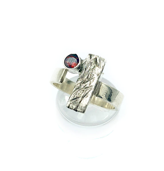 red garnet ring, silver geometric ring, rectangle ring 