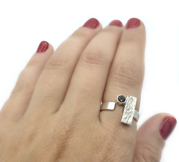 rectangle ring, smoky quartz ring, silver geometric ring 