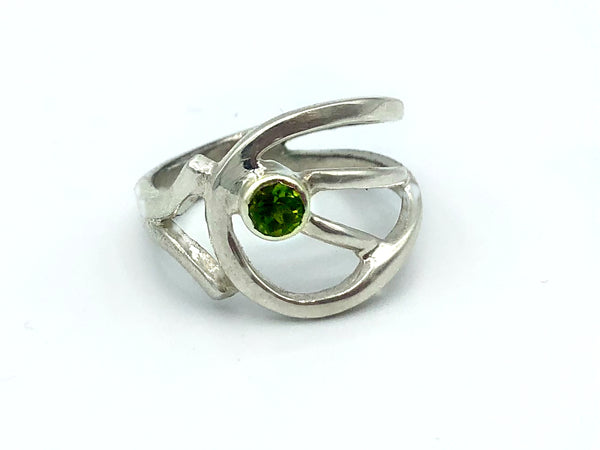 green peridot silver ring, August birthstone ring, modern silver ring 