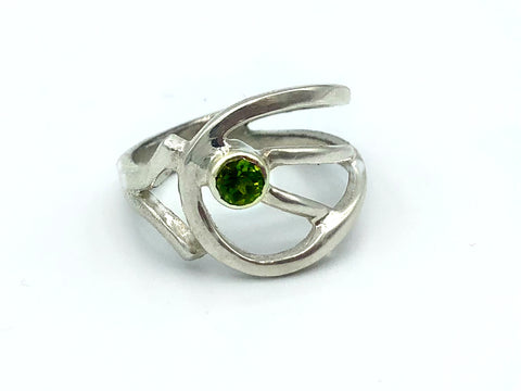 green peridot silver ring, August birthstone ring, modern silver ring 