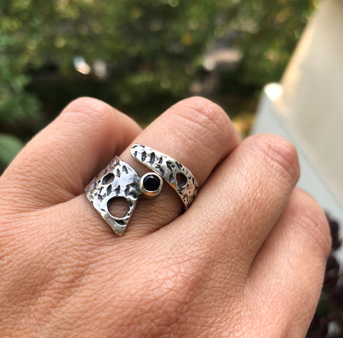 Black gemstone silver ring, wide spiral ring adjustable 