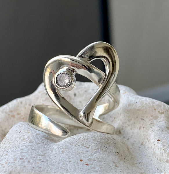 Silver heart ring, heart ring zircon gemstone, adjustable ring 