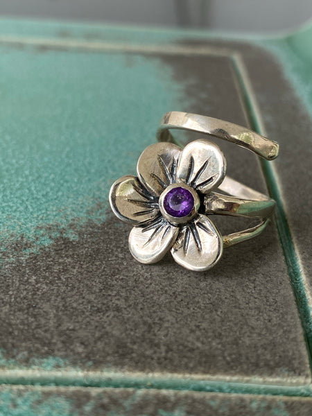 Flower ring silver, amethyst silver ring, amethyst flower ring 