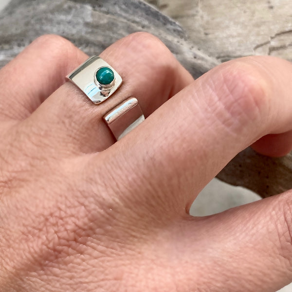 Silver ring with a turquoise gemstone adjustable ring