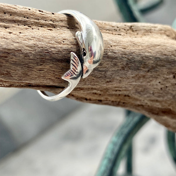 Dolphin ring, silver dolphin ring, handmade dolphin ring