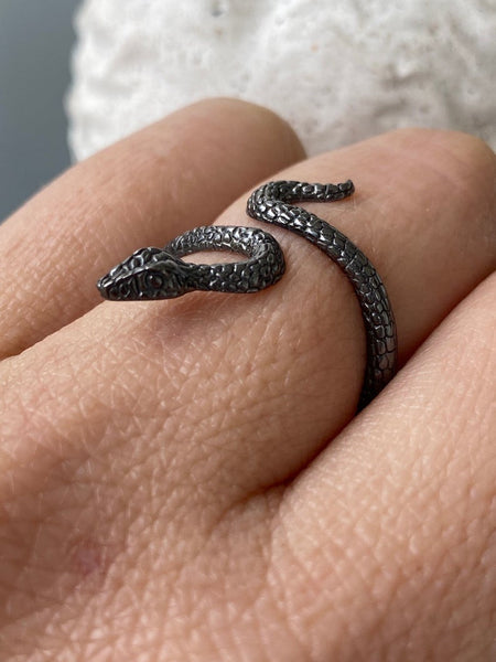 Black snake ring, snake ring, adjustable snake ring 