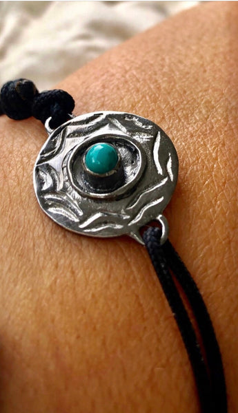 Men’s evil eye bracelet with turquoise gemstone 