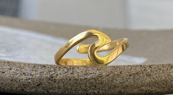 surfer gift, wave ring