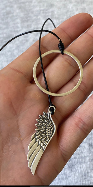 Lariat necklace silver circle and angel wing necklace 