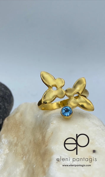 Women’s fashion ring gold butterfly ring