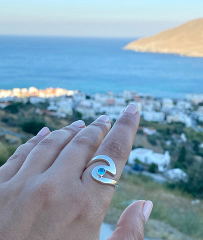 Wave ring silver with blue topaz gemstone