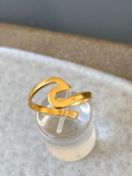 ocean wave ring gold