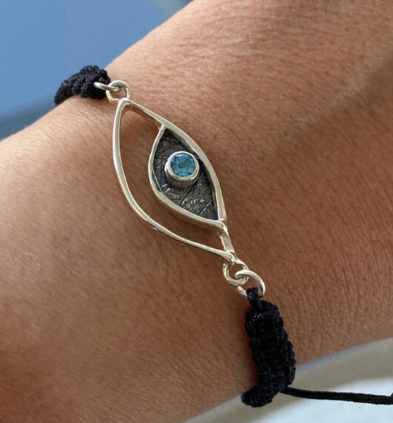 eye bracelet, silver eye bracelet with blue topaz stone, evil eye bracelet