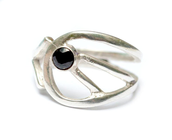 black spinal silver ring, black stone ring, modern silver ring 