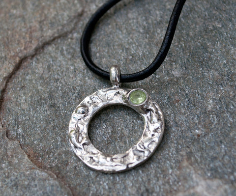 peridot silver pendant, karma pendant, geometric circle pendant, peridot pendant 