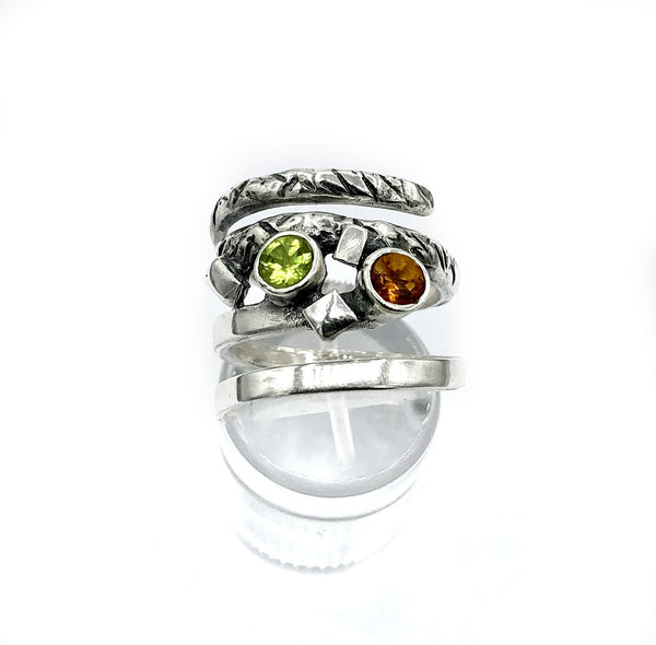 spiral silver ring with citrine and peridot stones, silver adjustable ring 