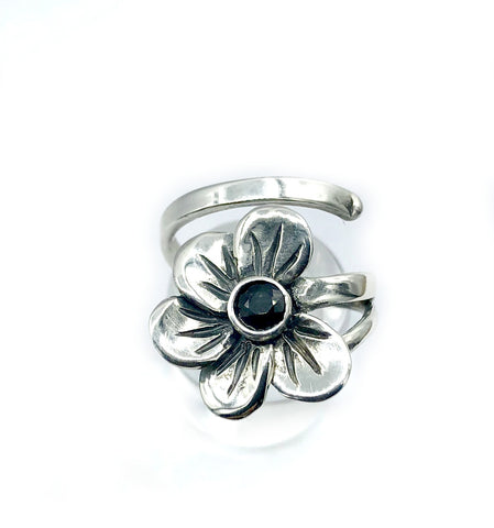 poppy flower ring, black spinel silver ring, silver ring one size fits all 