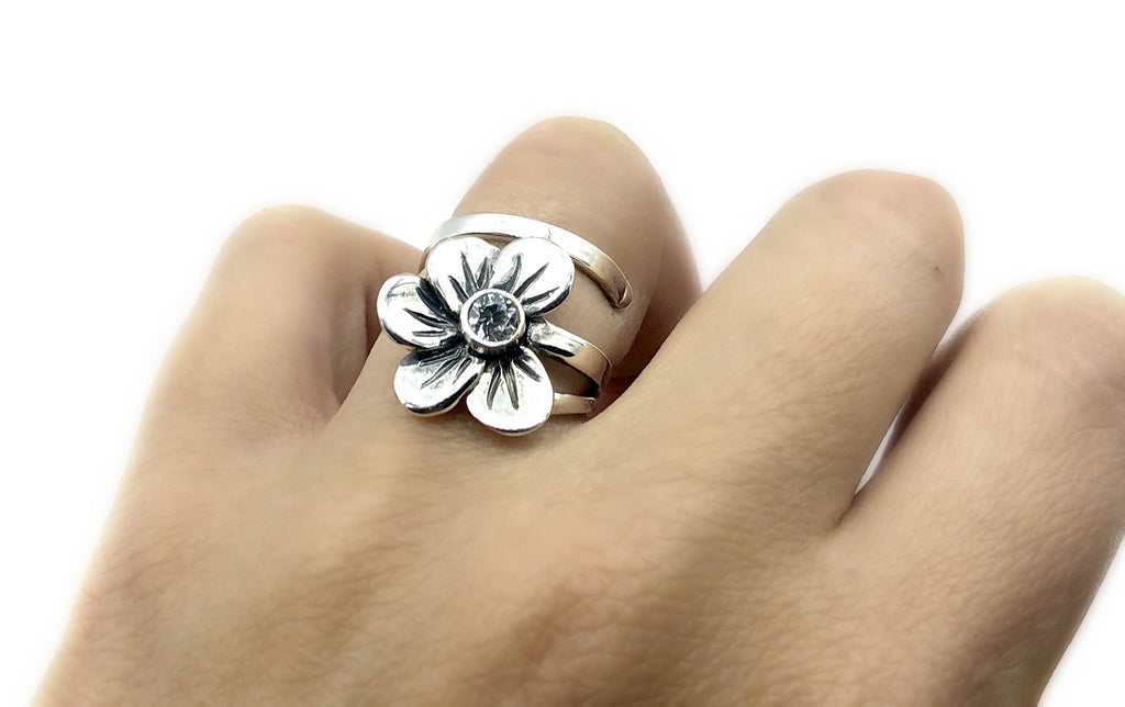 poppy flower ring, zircon silver ring, silver ring one size fits all 