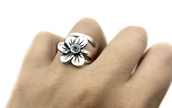 poppy flower ring, zircon silver ring, silver ring one size fits all 