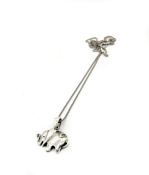 elephant pendant, elephant necklace, silver elephant pendant 