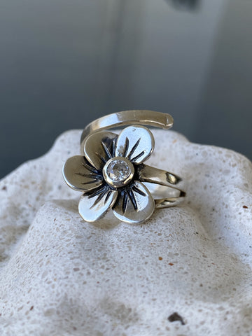 silver ring, flower ring silver, gemstone ring 