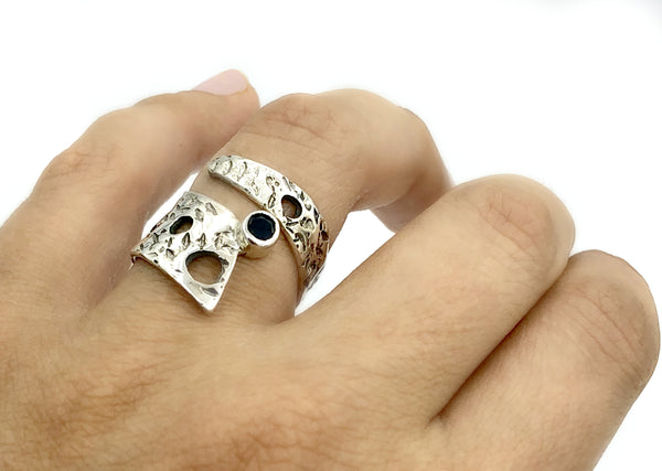 Abstract silver ring with black stone, silver adjustable ring, modern ring 