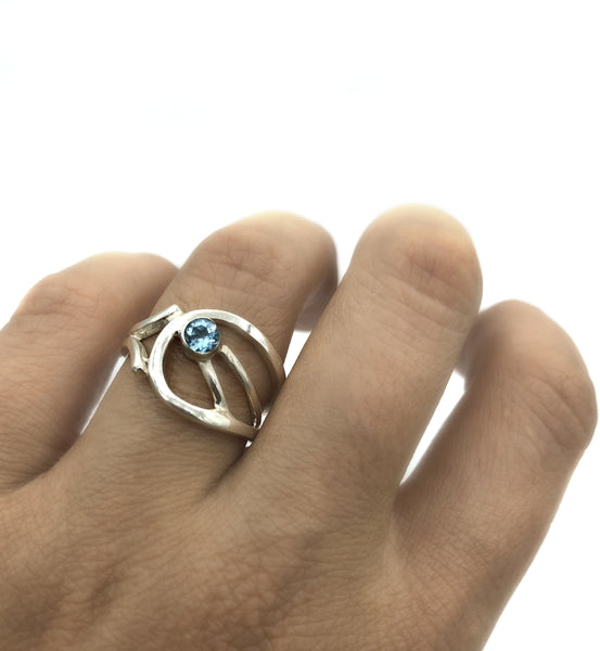 blue topaz silver ring, blue stone ring, contemporary silver ring 